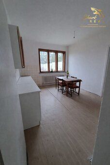 Ponúkame na predaj 4-izbový rodinný dom s prístavbou, situov