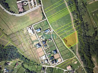 Ponúkame Vám na predaj pozemok o výmere 4700 m2 v Krasňanoch