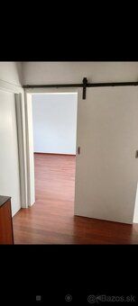Dobrý deň, ponúkam byt na prenájom, 2-izbový byt 47m2, nachá