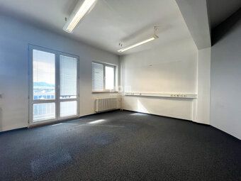 Ponúkame vám možnosť prenájmu kancelárskych a administratívn