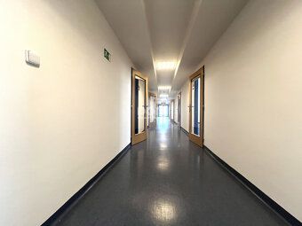 Ponúkame vám možnosť prenájmu kancelárskych a administratívn