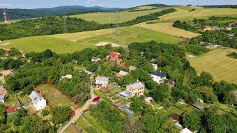 Predám stavebnú parcelu o rozlohe 884m2 v časti Kavečany (op