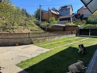 PRIESTRANNÉ BÝVANIE V TICHOM PROSTREDÍ: 120 m² PO REKONŠTRUK