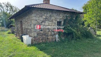 F021-14-DIBEa
Na predaj usadlosť na samote v obci Žemberovce