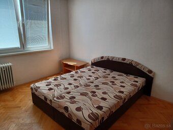 Prenajímam garzónku blízko Službytu na ulici Kpt. Nálepku v 