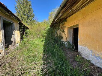Predám rodinný dom v obci Chrťany od Zv 50km vhodný na prerá