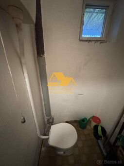 Typ: Rodinný dom Ulica: Dvory nad Žitavou Obec: Dvory nad Ži