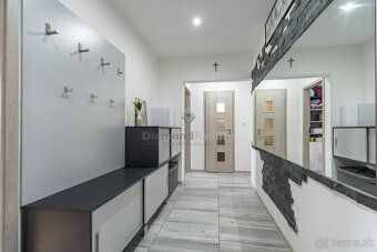 Typ: 3-izbový byt Ulica: Helsinská Obec: Košice-Sídlisko Ťah