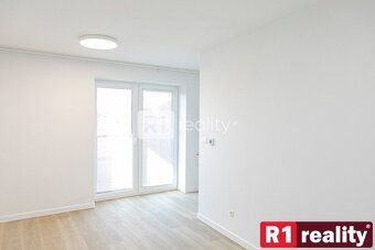 Ponúkame na prenájom nový, moderný 2 izbový byt v centre mes