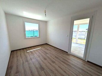 Moderný nízkoenergetický 4-izbový rodinný dom v obci Matúško