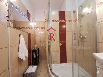 OVERENÉ REALITY ponúkajú na predaj rodinný dom v obci Hubová