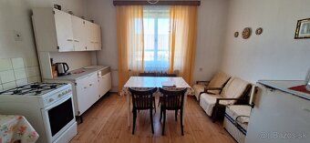 So súhlasom vlastníka ponúkame vo výhradnom zastúpení rodinn