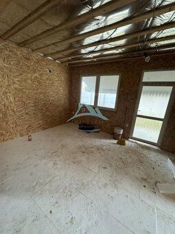 • Novostavba drevodomu 55m² s vlastným pozemkom 147m² v obci