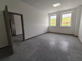 Ponúkame na prenájom komerčné priestory o výmere 320 m2 v Tv