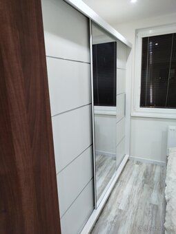 .Predam 3 izbový byt(68,70 m2),3 poschodie, Magnezitárov 3, 