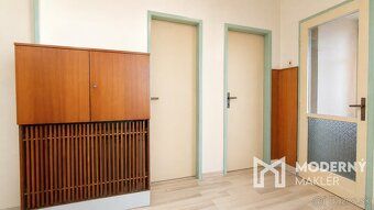 Typ: Rodinný dom Ulica: - Obec: Ostratice
Moderný maklér pon