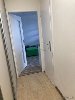 Ponúkam na prenájom 1,5 izbový byt po kompletnej novej rekon