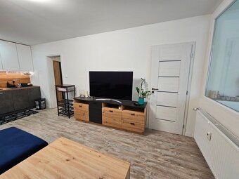 Na prenájom moderný 1,5-izbový byt s výhľadom – Košice, Karp