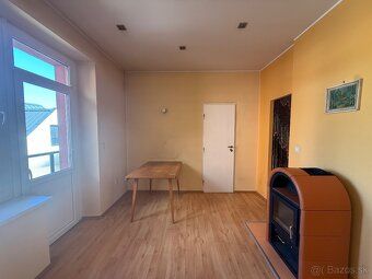 Priestranný 2-izbový byt v srdci historickej Žiliny – 82 m² 