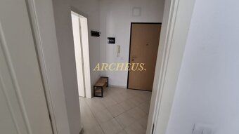 🏡 Zariadený 2-izbový apartmán s balkónom – Drač, Albánsko Po