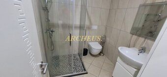 🏡 Nový 2-izbový apartmán s balkónom – Drač, Albánsko Ponúkam