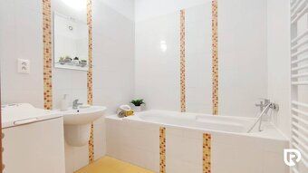 Natália z RentHub ponúka na prenájom 3-izbový byt na ul. Výc