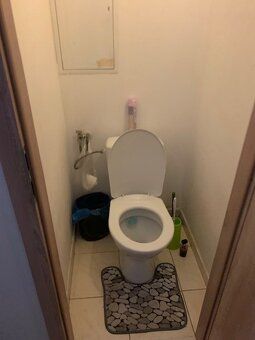 Ponúkame na predaj 3-izbový byt s balkónom blízko centra, Št