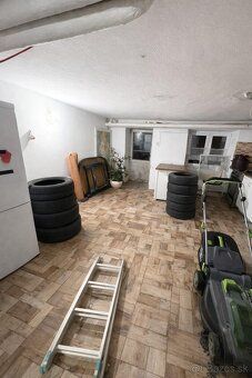 Ponúkame na predaj nadštandardne priestranný, samostatne sto