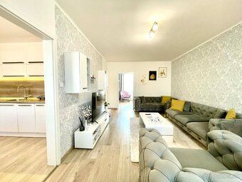 Ponúkame na predaj precízne prerobený 3-izbový byt /64 m2/ p