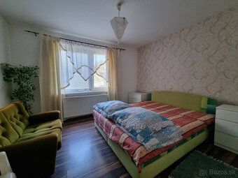 REALITY PROGRES, s.r.o. PONÚKA RODINNÝ DOM s GARÁŽOU a HOSPO
