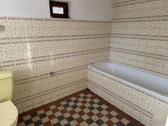 Nové bývanie realitná kancelária Vám ponúka na predaj dva do