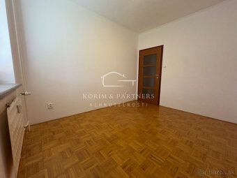Typ: 4-izbový byt Ulica: Klinčeková Obec: Komárno
Ak hľadáte