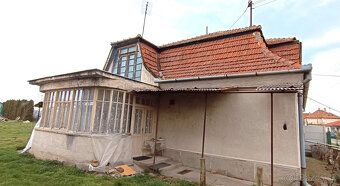 Typ: Rodinný dom Ulica: . Obec: Nesvady
🏡 2-izbový dom v Nes