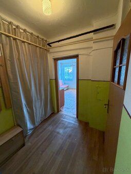 Ponúkam na predaj 1-izbový byt o výmere 42 m² v obci Lednick