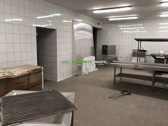 Ponúkame na predaj komerčný objekt - mäsovýroba a rozrábka m