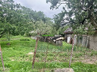 Ponúkame na predaj rodinný dom, chalupu 95 m2 na rovinatom p