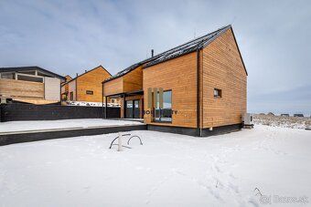 Ponúkame exkluzívne na predaj prémiový chalet - novostavbu v