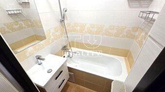 TUreality ponúkajú na predaj priestranný 4 izbový byt s úžit