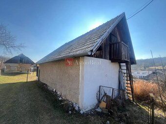 Astonreal ponúka exkluzívne na predaj 2 izbový rodinný dom s