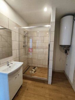 AstonReal ponúka na predaj exkluzívne dvojdom - dva domy, dv