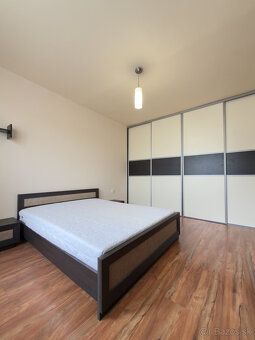 Ponúkame na predaj štýlový a ZARIADENÝ 2-izbový byt vo vyhľa