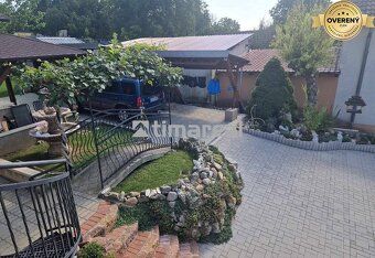 Ponúkame na predaj cenovo výhodný veľký dvojgeneračný 6 izbo