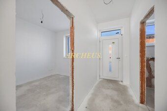 Moderné bývanie 20 minút od Bratislavy: Váš nový domov v tic