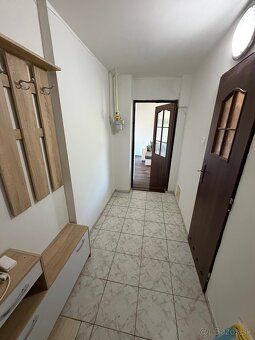 Ponúkame na predaj svetlý 2-izbový byt vo výmere 55 m² na Va