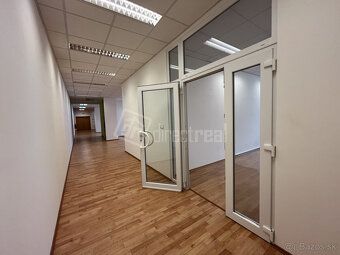 PRIESTORY 206 m2, S PARKOVANÍM, V PETRŽALKE PRI VLAKOVEJ STA