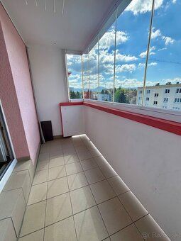 Prenájom 3-izbového bytu – širšie centrum Martin
Ponúkam na 