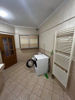 🏡Ponúkame na predaj veľký 3. izbový byt po rekonštrukcii o v