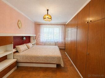 Rodinný dom, Jatov – veľký pozemok 3 382 m²
Popis: Veľký poz