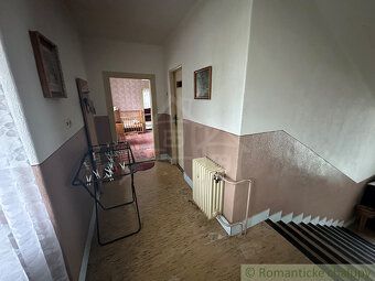 Na predaj dvojgeneračný dom v obci Hostišovce. Plus na pozem
