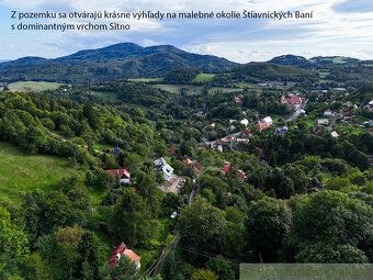 Ponúkame na predaj slnečný pozemok s rozlohou 1226 m², nachá